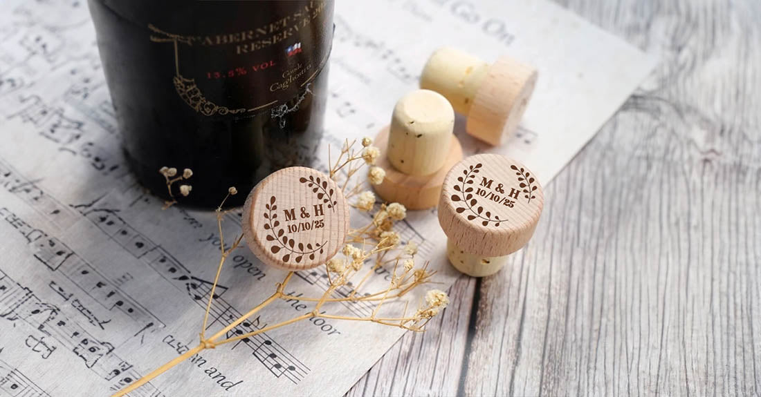 Svatební korkové zátky na víno